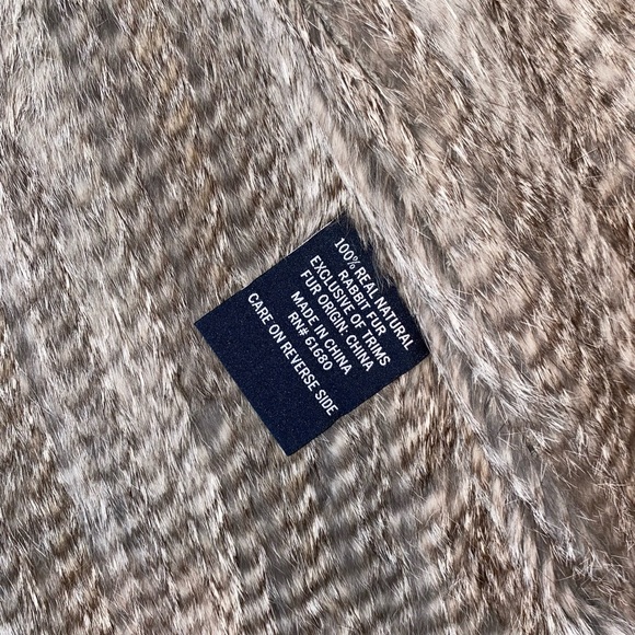 525 America: Genuine Rabbit Fur Vest - Picture 3 of 3